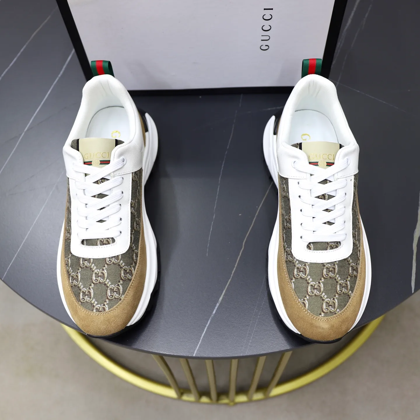 Ex-factory price: 462💰🙅‍♂️🙅‍♂️🙅‍♂️ Brand: GUCCI Standard code: 38-44 (45 customized) Grade: Same as the official website Material: Original leather splicing, comfortable and breathable lining, original wear-resistant outsole Style category: Men's fashionable casual shoes, running shoes, noble luxury brand elements, top luxury Color: actual picture color
